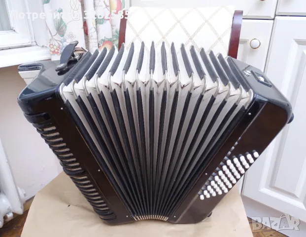 Акордеон Велтмайстер 40 баса, снимка 8 - Акордеони - 48586198