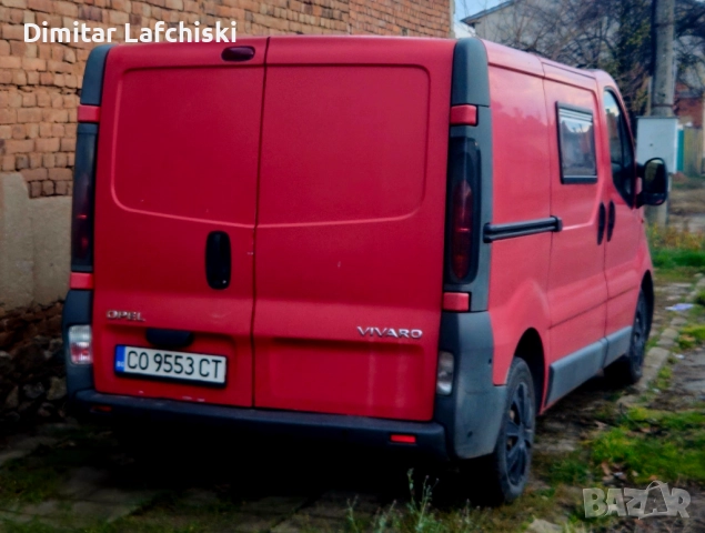 Opel Vivaro 1.9TDI 2006г., снимка 5 - Бусове и автобуси - 52612203