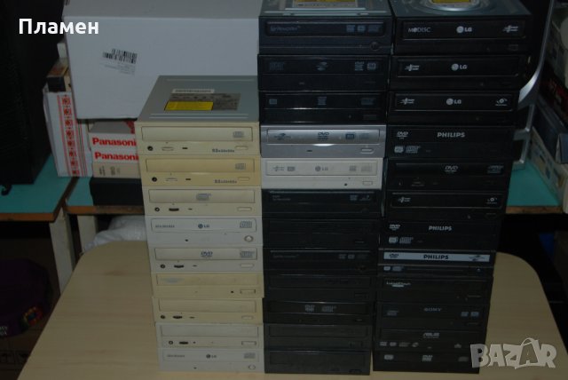 CD,DVD записващи оптични устройства SATA и ATA, снимка 1 - Работни компютри - 35489219