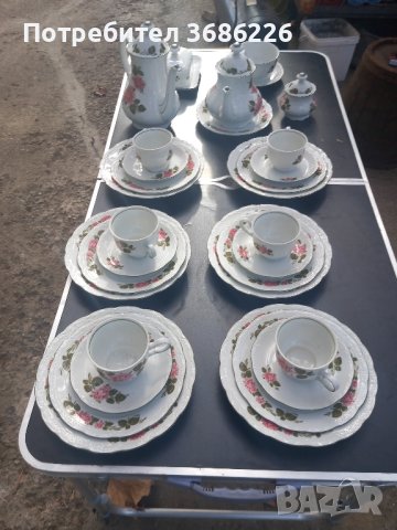 порцеланов комплект за кафе и чаи, снимка 3 - Сервизи - 42758503