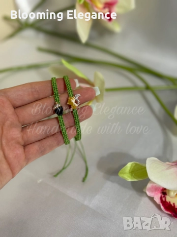 Ръчно изработени гривни - катерица с жълъд, снимка 3 - Гривни - 51865418