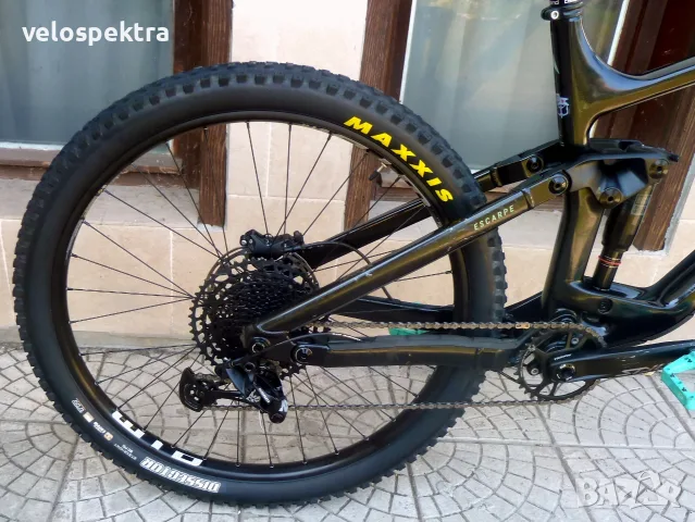 ВИТУС Ескарп  27.5" ! "мека" рамка Карбон! 1х12 скорости ! ТОП !, снимка 15 - Велосипеди - 55959683