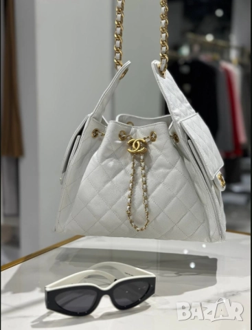 чанта и очила с  черен обикновен калъф и ув защита chanel