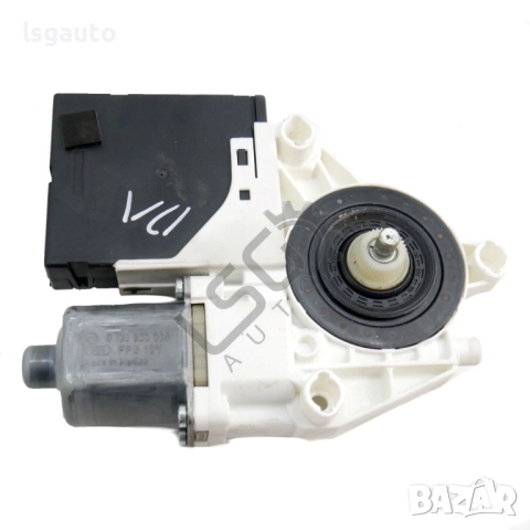 Моторче преден ляв ел. стъклоповдогач Volkswagen Golf VI 2008-2016 ID:149164, снимка 2 - Части - 51603426