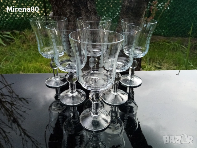 Кристален сервиз за вино