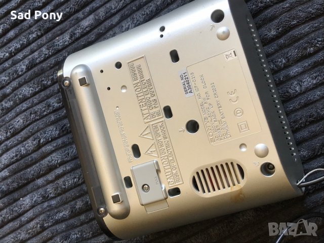 Sony ICF-C218 радио , снимка 2 - Радиокасетофони, транзистори - 36839234