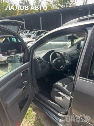 Volkswagen Touran 2.0TDI 140hp DSG 2005г. na chasti Фолксваген Туран на части, снимка 7 - Автомобили и джипове - 53042025