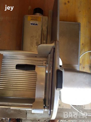 Професионална машина за рязане на колбаси , снимка 1 - Обзавеждане на кухня - 29686868