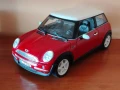Bburago метална количка Mini Cooper - Италия, снимка 1