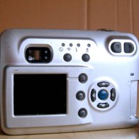  HP PhotoSmart 812 Цифров фотоапарат 4.1MP – сребрист, снимка 4 - Фотоапарати - 44403978