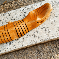 Дървен крокодил  ръчна изработка, снимка 2 - Сувенири от дърво - 44689124