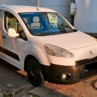  Peugeot Partner 1.6HDI 2010г Само на чàсти, снимка 1 - Автомобили и джипове - 38148933