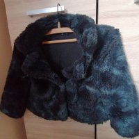 Zara късо пухкаво палто , снимка 1 - Палта, манта - 30950425