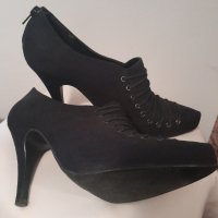 Обувки, снимка 3 - Дамски обувки на ток - 42455782