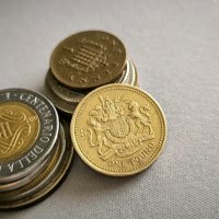 Монета - Великобритания - 1 паунд | 2003г., снимка 1 - Нумизматика и бонистика - 44351578