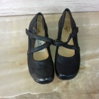 Кожени нови бълг. обувки, снимка 1 - Дамски ежедневни обувки - 39894850
