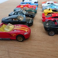 Метални колички Hot Wheels Matchbox Хот Уилс Мачбокс, снимка 8 - Колекции - 32872505