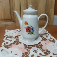 Стар български порцелан чайник кана , снимка 1 - Антикварни и старинни предмети - 38968810
