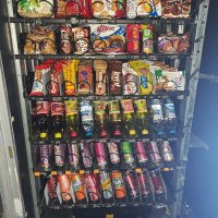 Вендинг автомат за храни и напитки , снимка 3 - Вендинг машини - 40294672