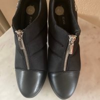 Обувки Armani Jeans 39 номер, снимка 1 - Дамски обувки на ток - 31075042