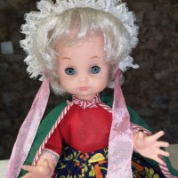 Колекционерска кукла Ratti Италия, снимка 2 - Колекции - 40851060
