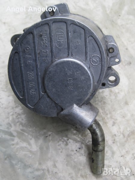 Вакуум помпа A6122300065 Vapec 27S  Мерцедес S Klass W220 320 ML W163 2,7 CDI Grand Cherokee 2,7crdi, снимка 1