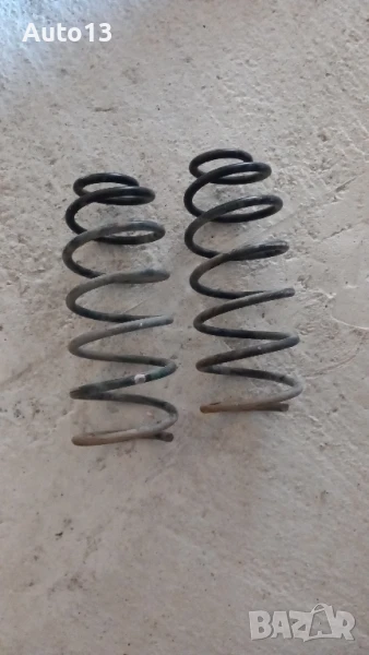 Задни пружини Голф 3 /  Golf 3 1.6, снимка 1