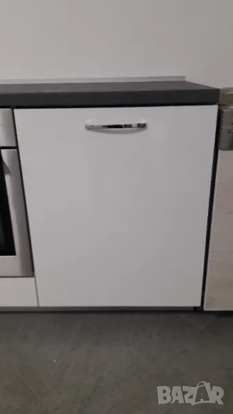 Съдомиялна SIEMENS за пълно вграждане 60см, снимка 1