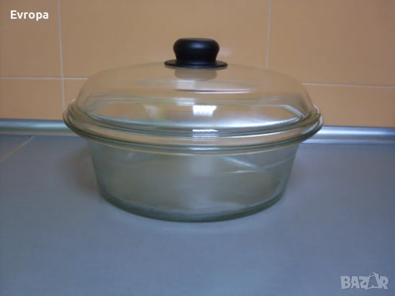 Стъклен съд- тенджера, тава., снимка 1