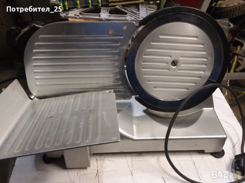 Професионална резачка за колбаси, снимка 1