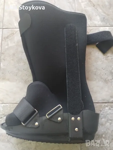 Ортопедичен ботуш, снимка 1