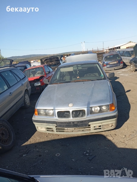 BMW 318 I 1.8 м.на части , снимка 1