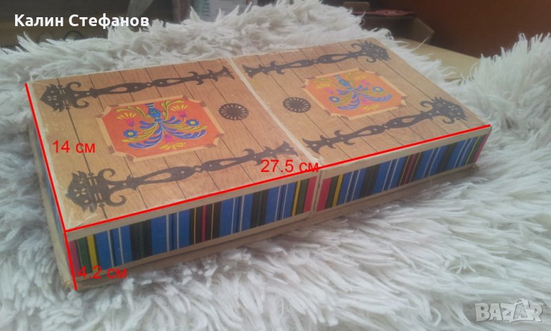 Ретро кутия забонбони картонена с две капачета, снимка 1