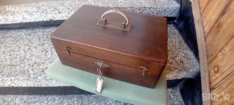 1900г,дървена кутия за немски  часовникарски струг Lorch,Shmidt&Co., снимка 1