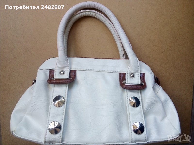 Малка дамска чанта, снимка 1