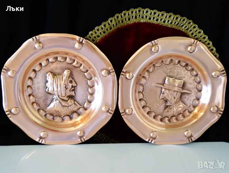 Ковани медни портрети за семейство. , снимка 1