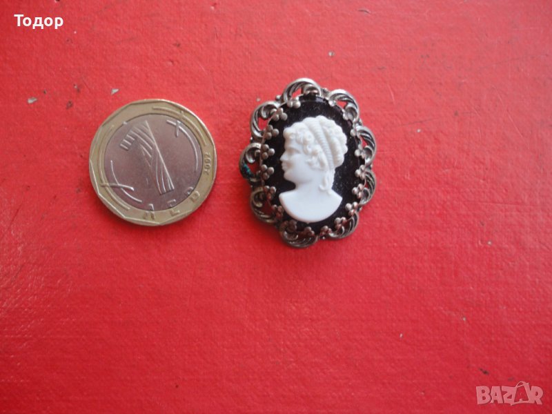 Страхотна брошка камея , снимка 1