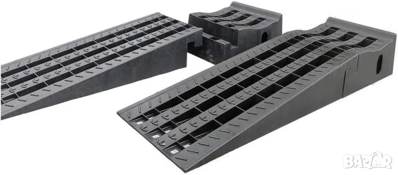 Разглобяема автомобилна рампа 3 тона, пластмаса 130x 38x 21 см, снимка 1