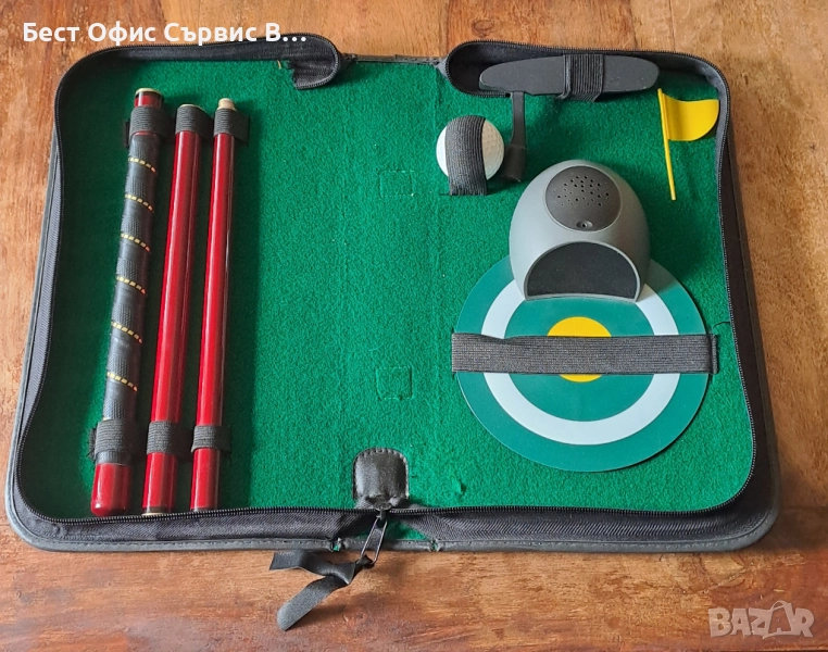 голф комплект за офиса говорещ при успешен удар със звук и чанта, снимка 1