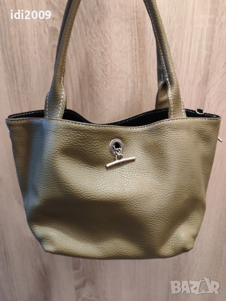 Зелена чанта от естествена кожа, снимка 1