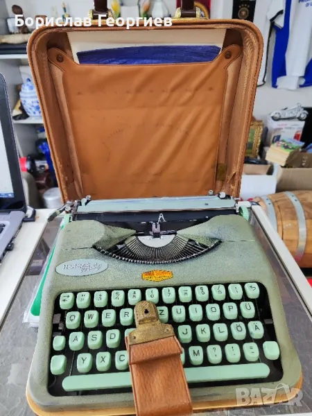 Пишеща машина Hermes Baby 1958 г, снимка 1