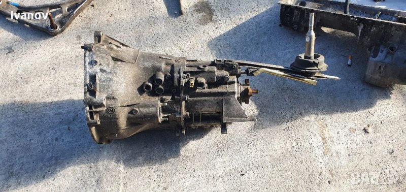 Скоростна кутия за бмв е36  компакт 316 1.9 99г м43 мотор , снимка 1