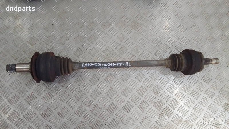Полуоска Mercedes E250 CDI W212 2010г.(задна лява)	, снимка 1
