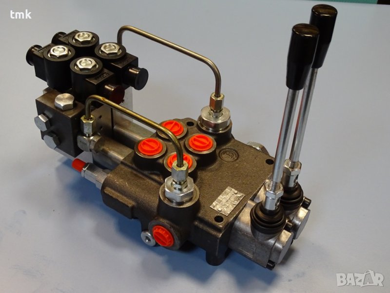 Хидравличен разпределител комбиниран "Бъдещност" 02Z80/VRP/2X/VRE 24VDC, 80L, 2 секции, снимка 1