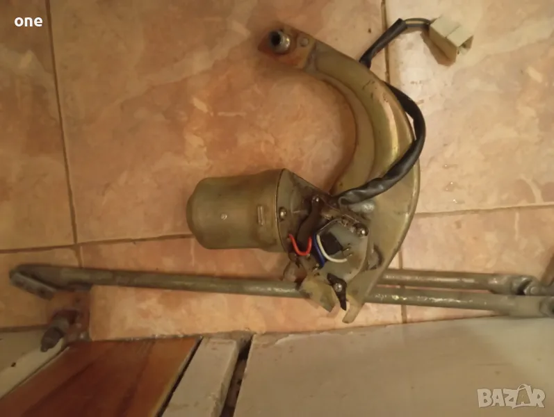 Двигател за чистачки със едно рамо за ВАЗ лада жигула , снимка 1