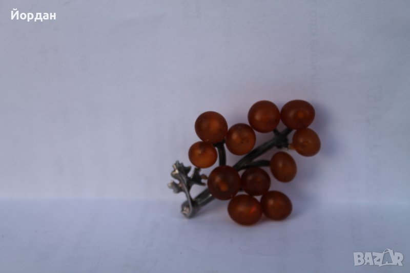 Дамска сребърна брошка с кехлибар, снимка 1