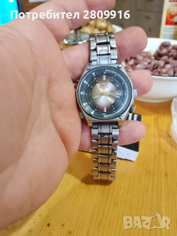 Часовник Ориент SK, снимка 4 - Антикварни и старинни предмети - 52461791