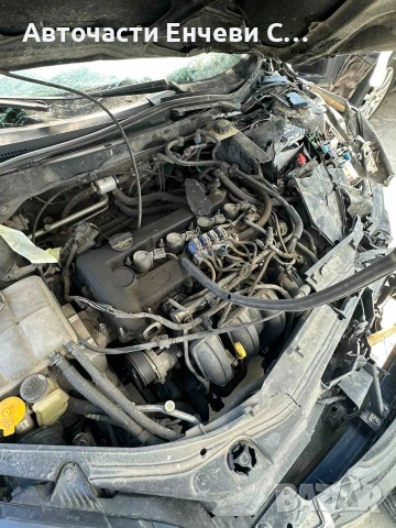 Мазда 3 2006г. 2.0 16V, снимка 6 - Автомобили и джипове - 54299800