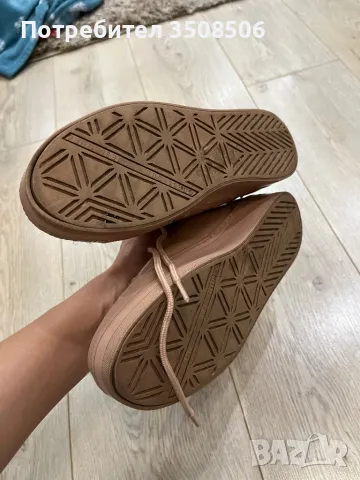 Маратонки- кецове Guess, снимка 3 - Кецове - 47584332