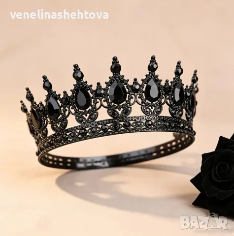 Грамадна черна корона черни камъни декорация торта , снимка 2 - Декорация за дома - 56167427